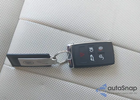 2023 Land Rover Range Rover P400 Se z USA, uszkodzony, nr VIN SALKP9FU0PA079783